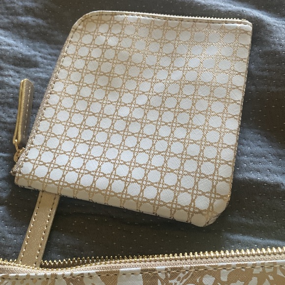 Lilly Pulitzer Tech Pouch Tech Pouch Brand New w/tags - Picture 4 of 5